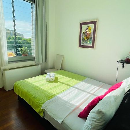Vintage Apartment Inside City Galleria - 자다르 외부 사진